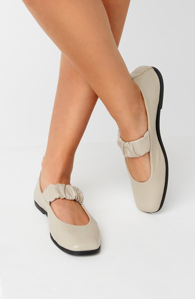 La Canadienne Grey City Dry<sup>™</sup> Waterproof Mary Jane Flat, Alternate, color, Beige Leather