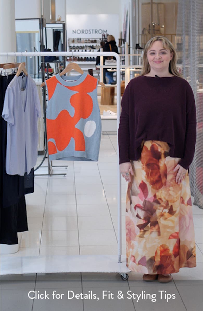 Pomppikoot Keidas Sleeveless Cotton Sweater, sales video thumbnail