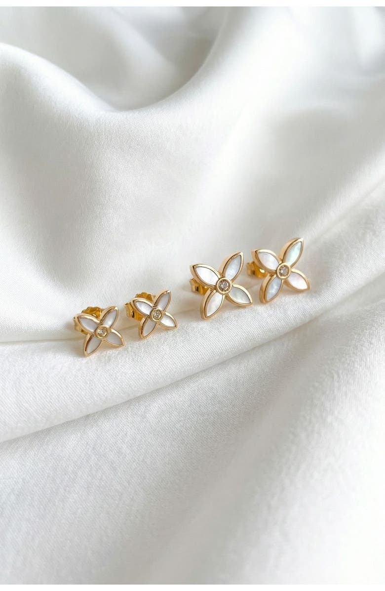 Murkani Desert Flower Mini Stud Earring, Alternate, color, Yellow Gold