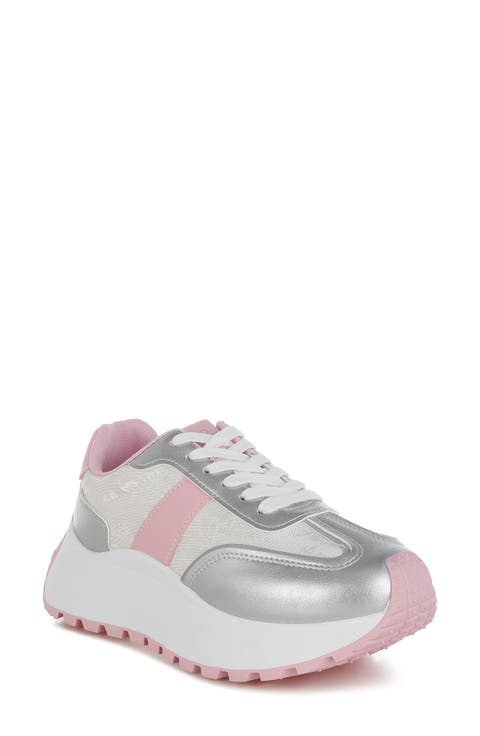 Koters Low Top Sneaker (Women)