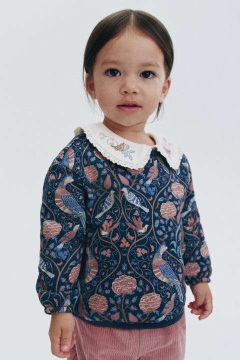 Patterned Sweatshirt