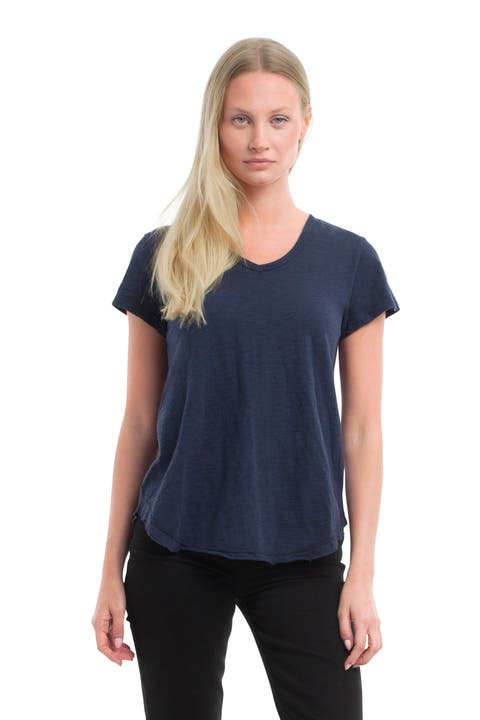 Short Sleeve Shrunken V-Neck Shirttail Top