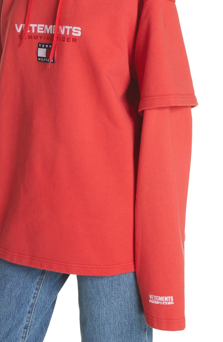 VETEMENTS Tommy Hilfiger Double Sleeve Hoodie, Alternate, color,