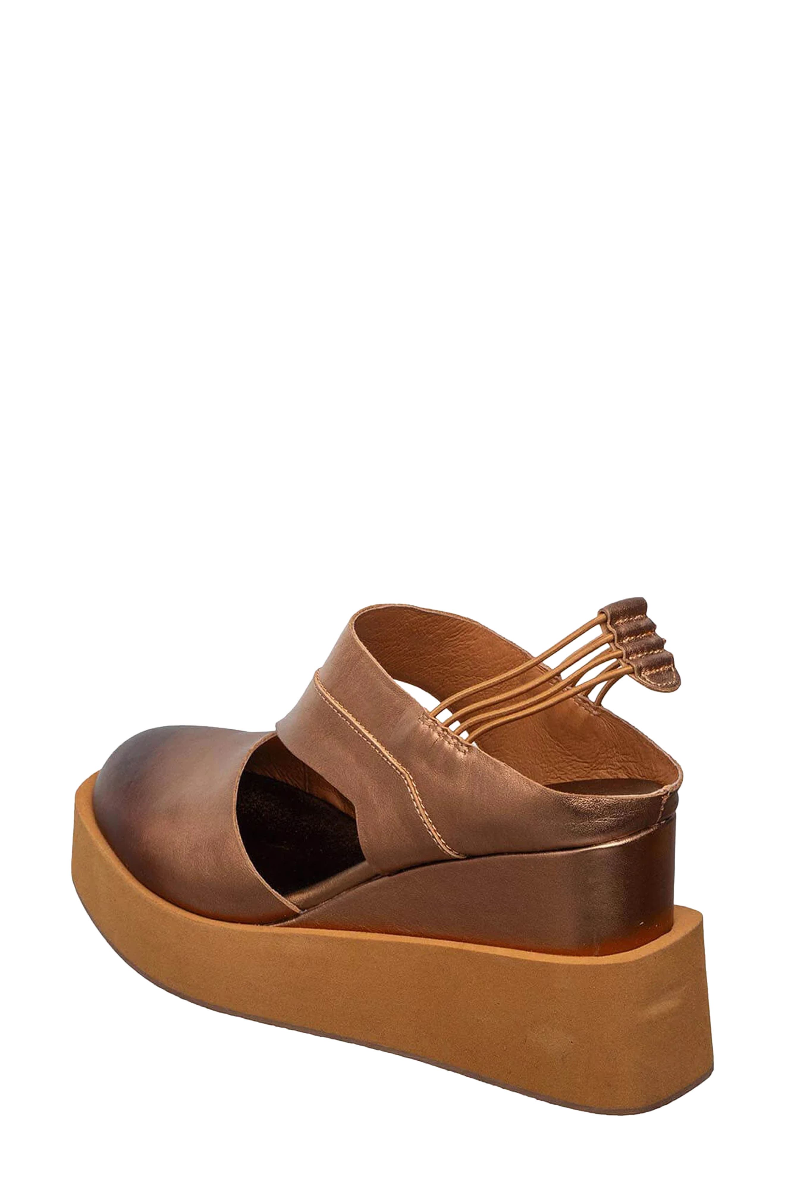 ANTELOPE Uma Wedge Sandal, Alternate, color, Bronze