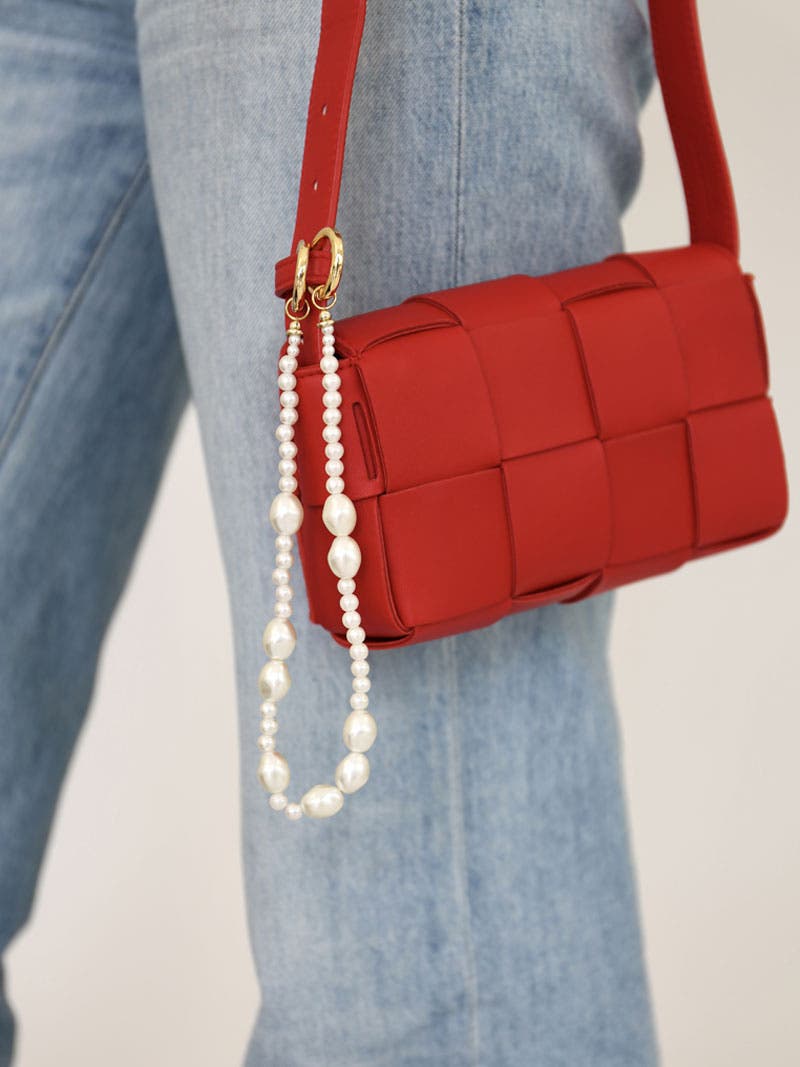 By Lilla Charlie Bagcharm, Alternate, color, Pearl