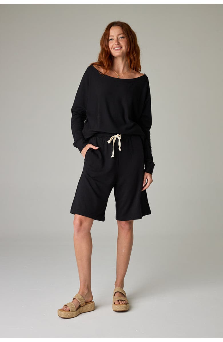 eavolu Baikal Eco-Luxe Fleece Bermuda Short - Cloud-Soft Comfort, Alternate, color, Coal Black