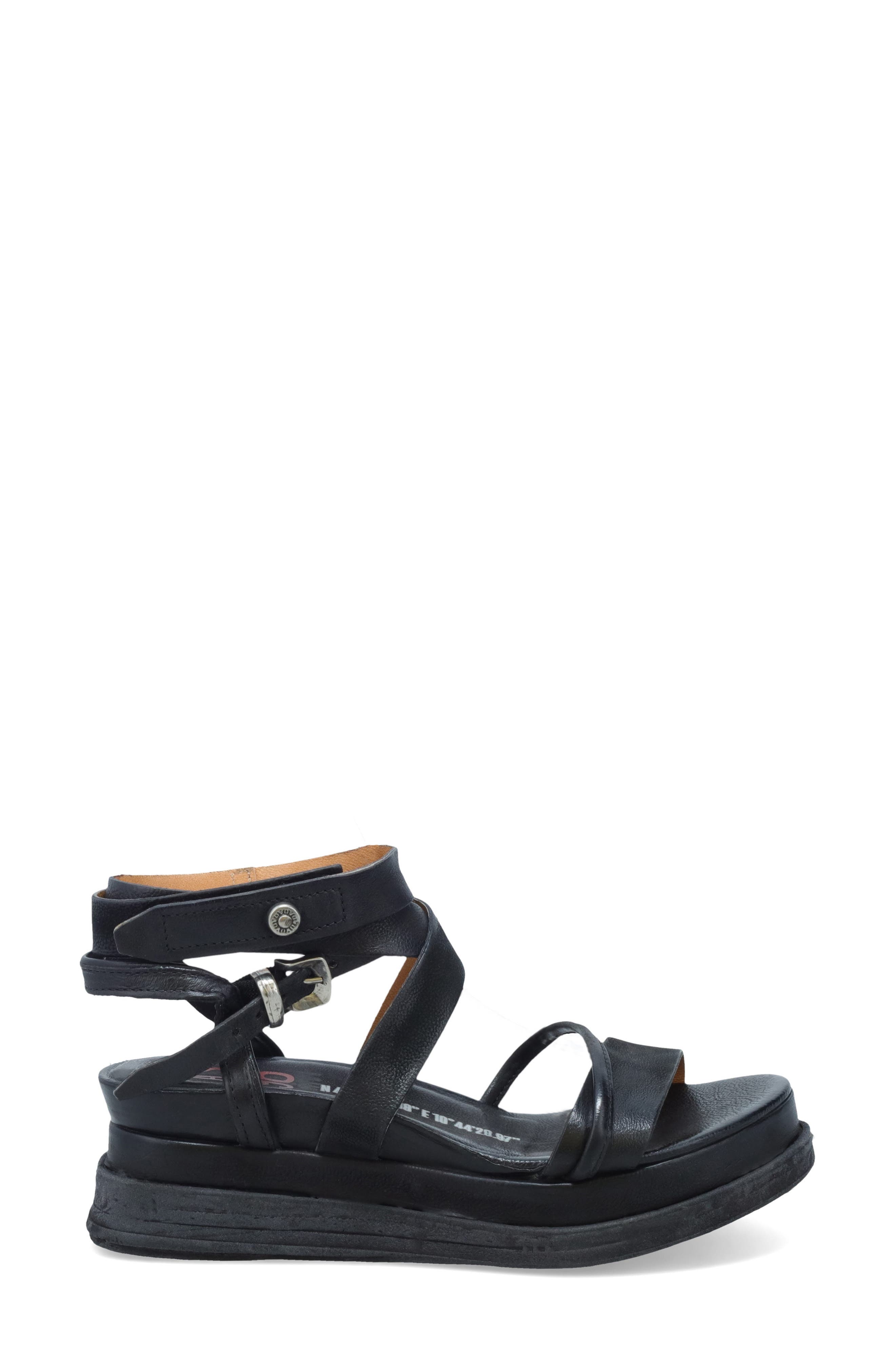Labo Platform Sandal, Alternate, color, BLACK