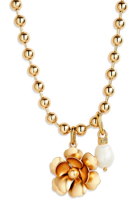 The Flower Meets the Pearl Necklace