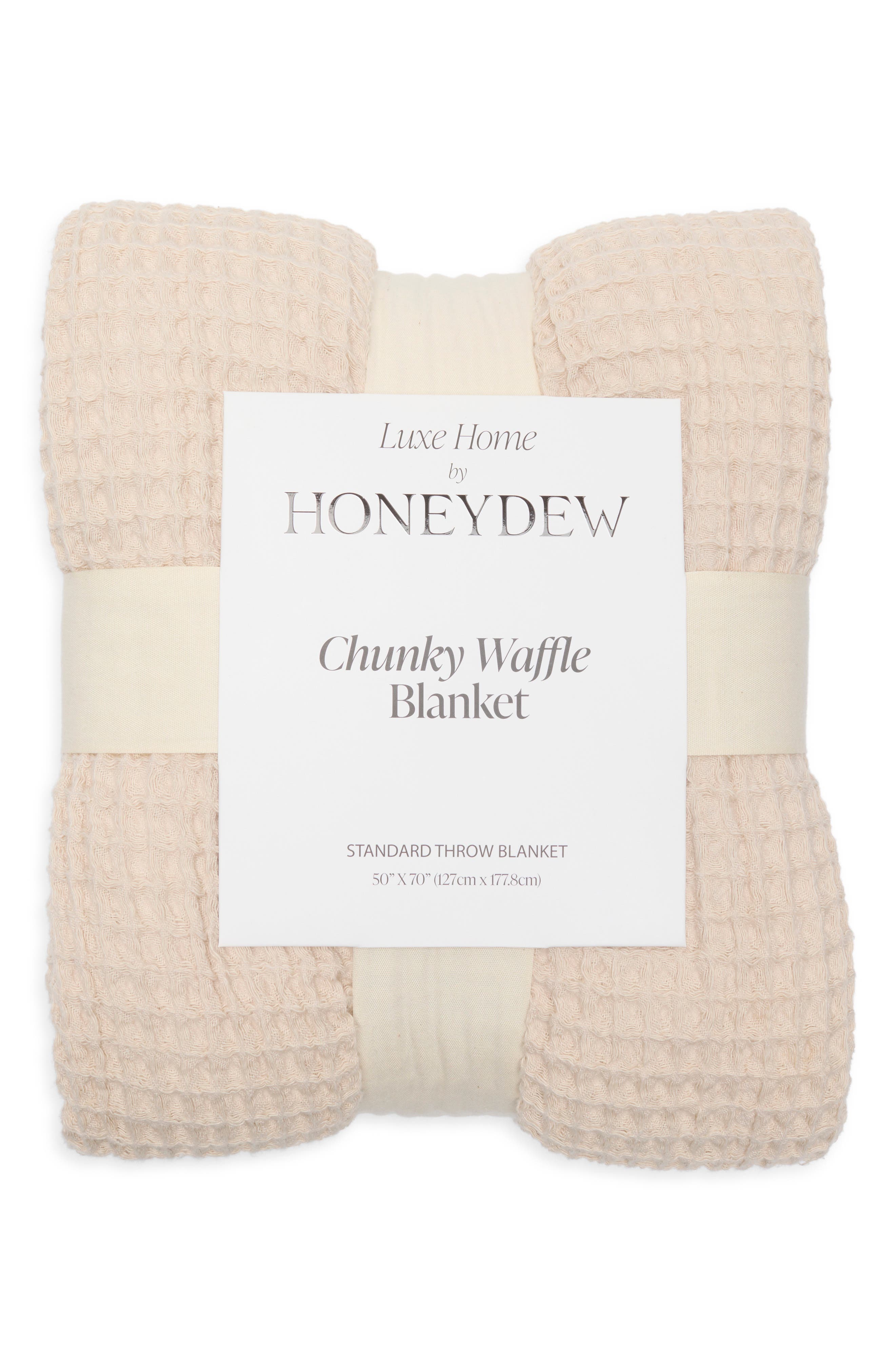 Honeydew Chunky Waffle Stitched Cotton Throw