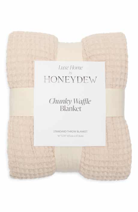 Honeydew Chunky Waffle Stitched Cotton Throw