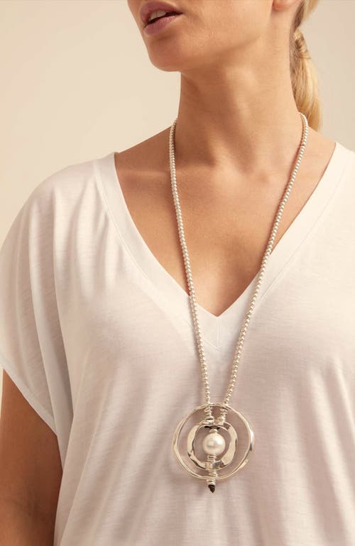 Unode50 Unode 50 Sterling Silver Mother Of Pearl Pendant Necklace In Metallic