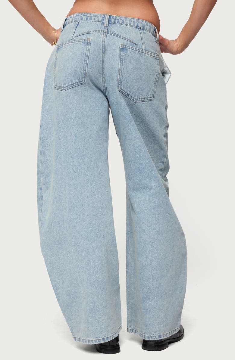 EDIKTED Jolie Low Rise Barrel Jeans, Alternate, color, Light-Blue