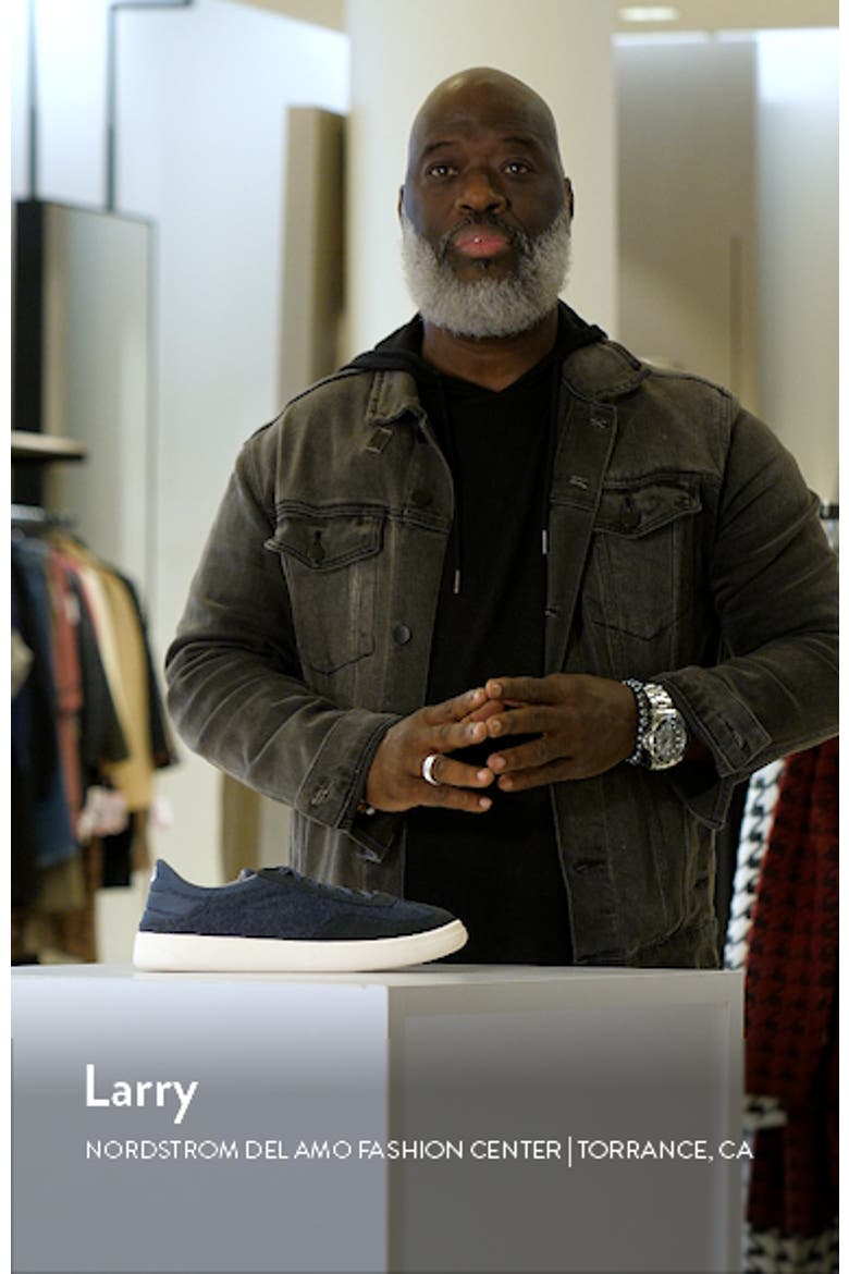 Pūliki Lace-Up Sneaker video
