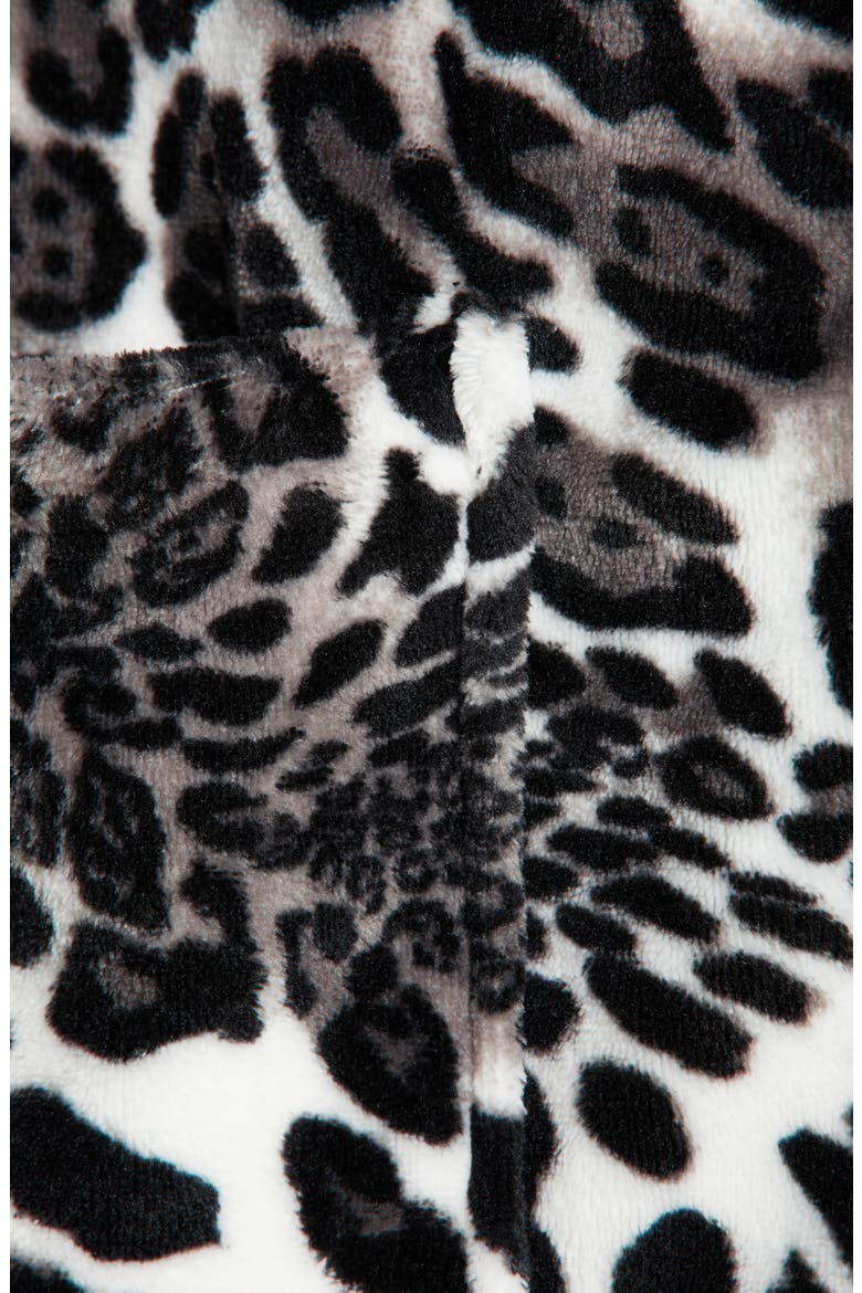 Leopard Plush Robe, Alternate, color, BLACK WHITE