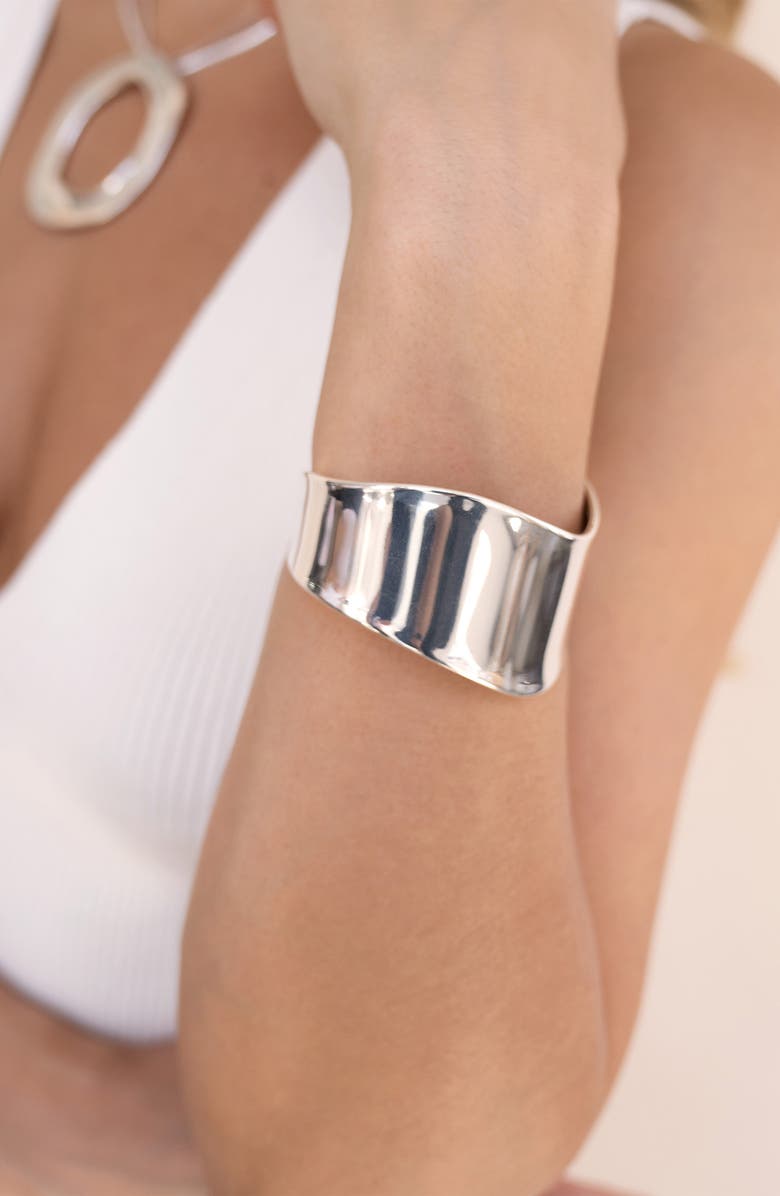 Ettika Smooth Cuff Bracelet, Alternate, color, Silver