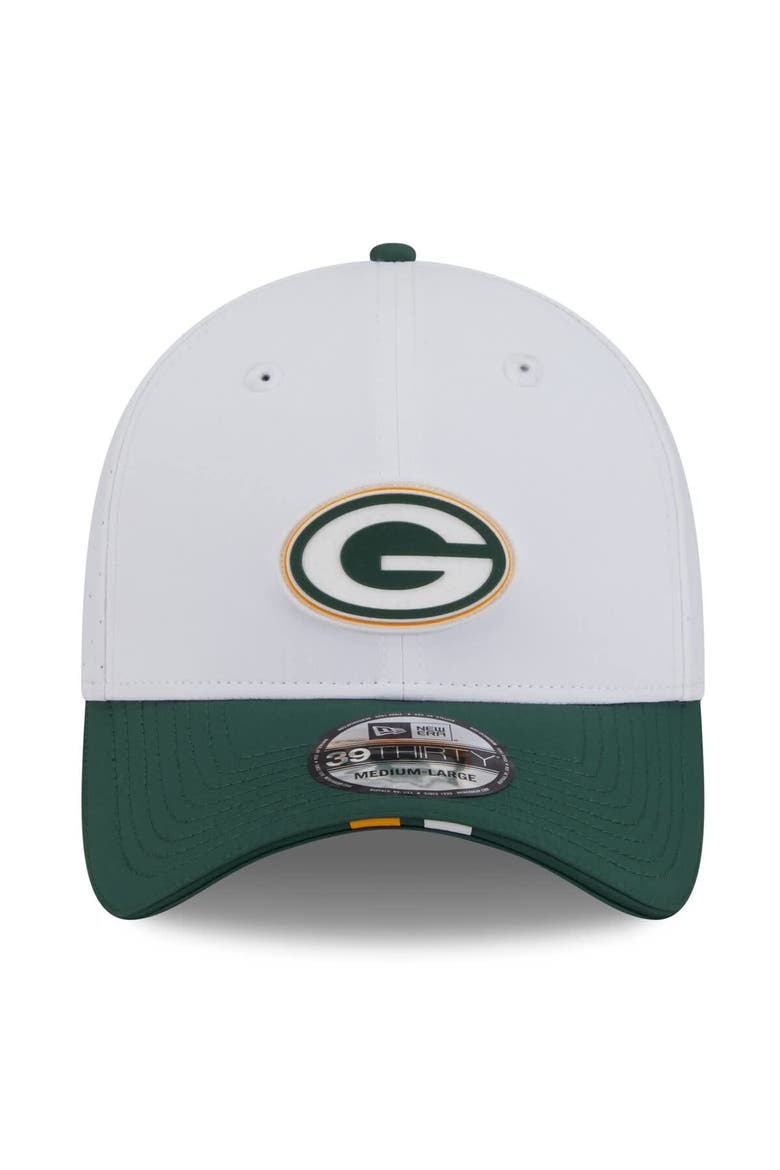 Men's New Era  White/Green Green Bay Packers 2025 NFL Training Camp 39THIRTY Flex Hat, Alternate, color, White