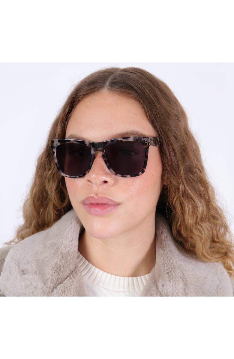 Illesteva Los Feliz Sunglasses, Alternate, color, Half/Half Tortoise