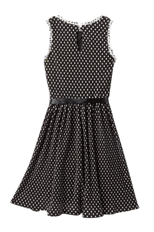 Ava & Yelly Pleisse Dot Shift Dress In Black/white