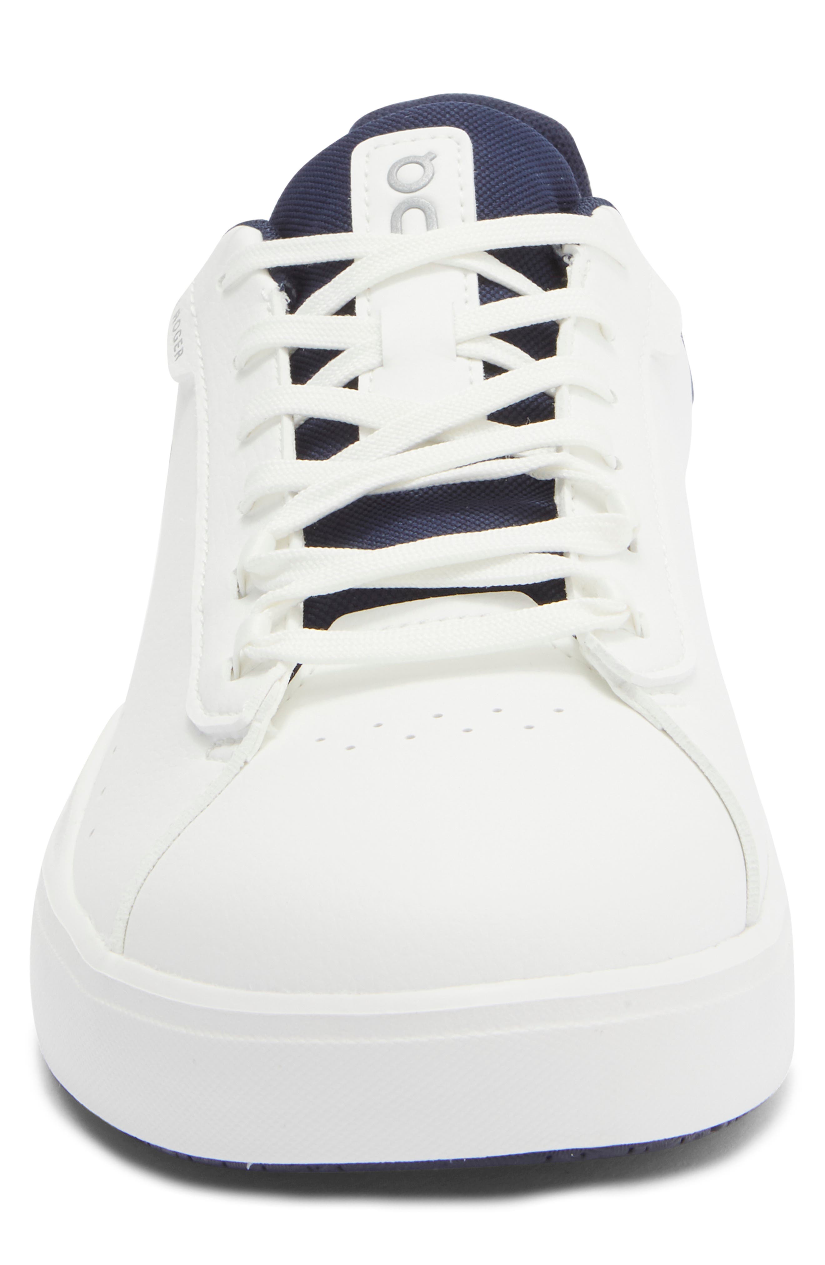 On THE ROGER Advantage Tennis Sneaker, Alternate, color, White/ Midnight