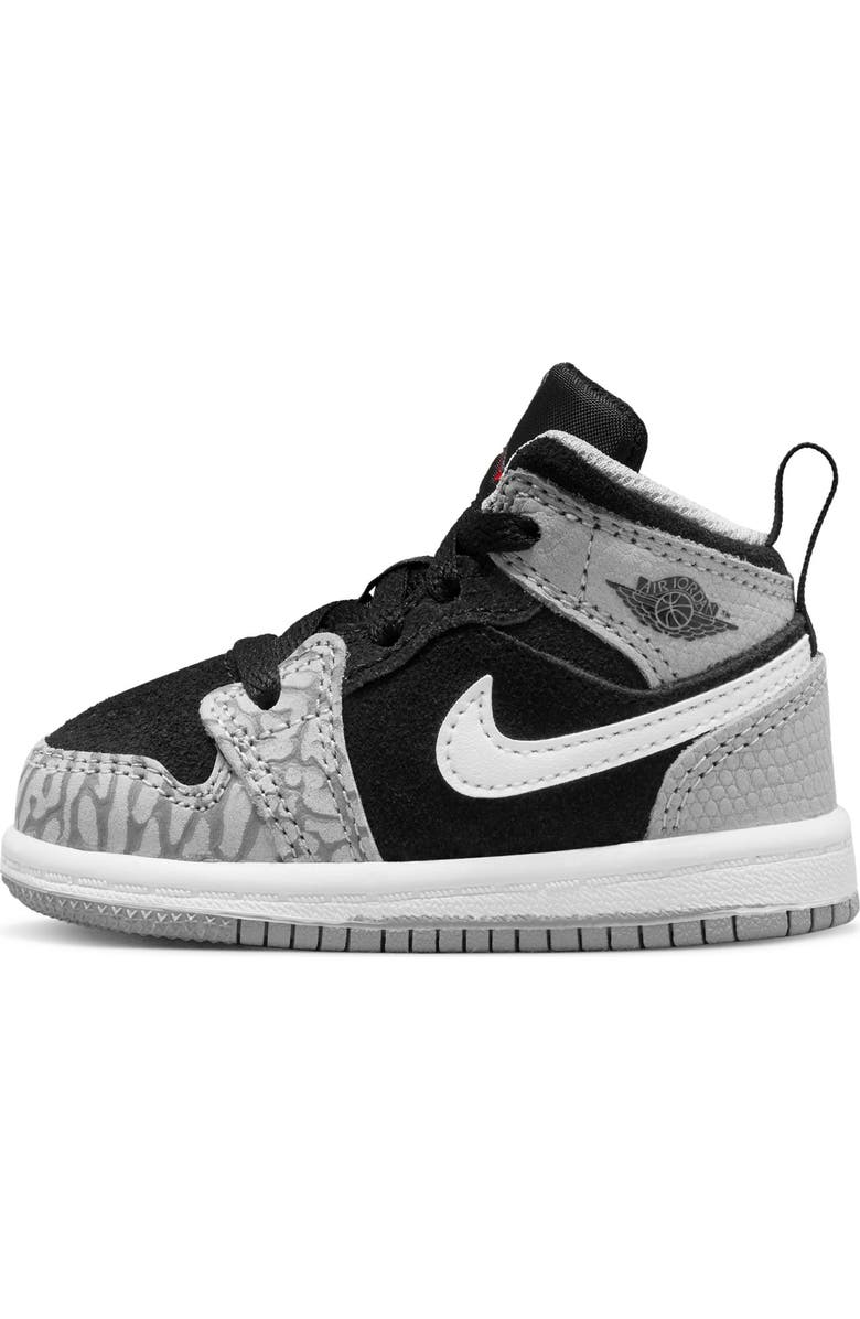 Jordan Nike Air Jordan 1 Mid SE Basketball Sneaker, Alternate, color,