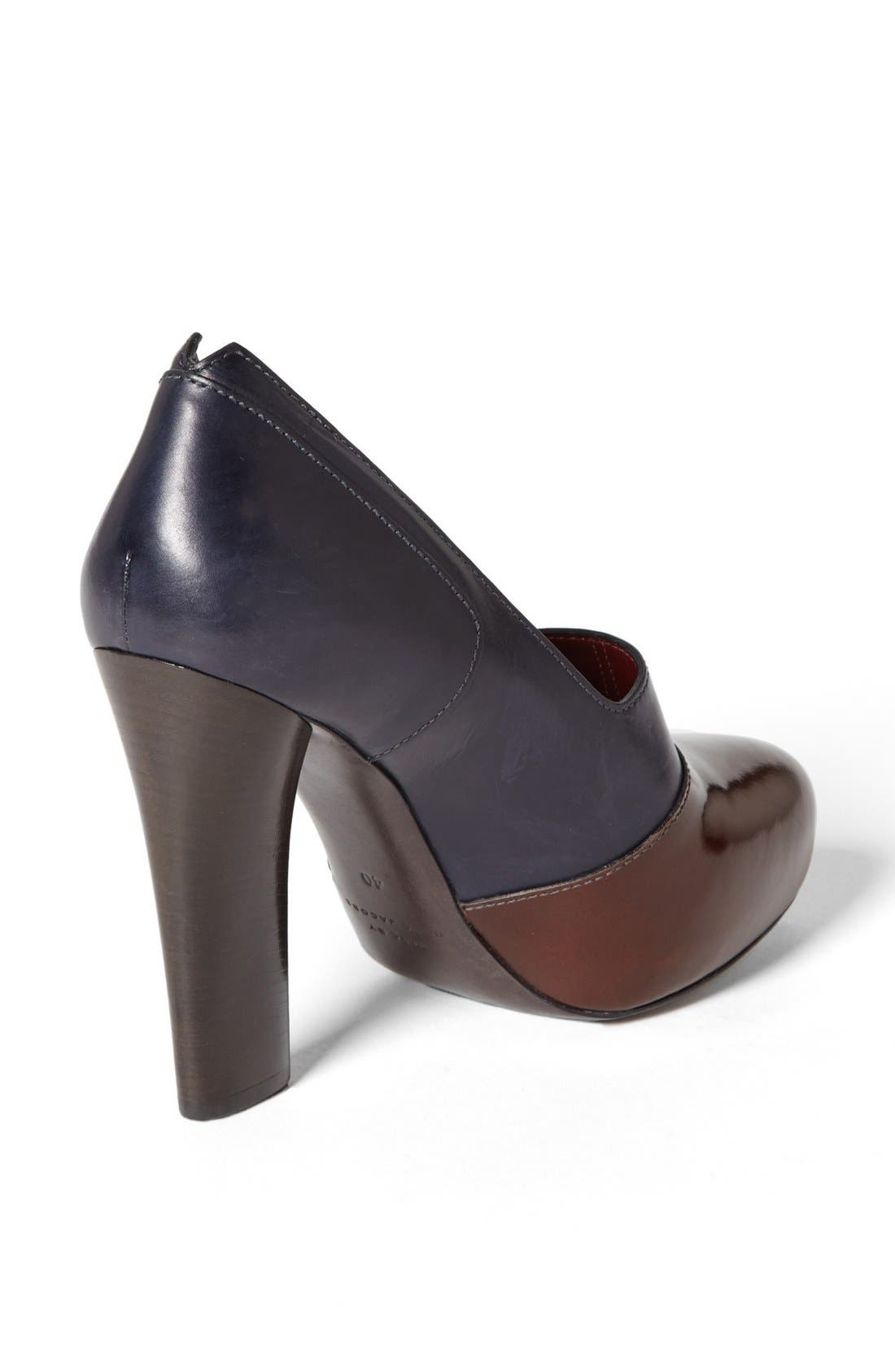 MARC BY MARC JACOBS 'Ultra High' Pump, Alternate, color, COGNAC/ NAVY