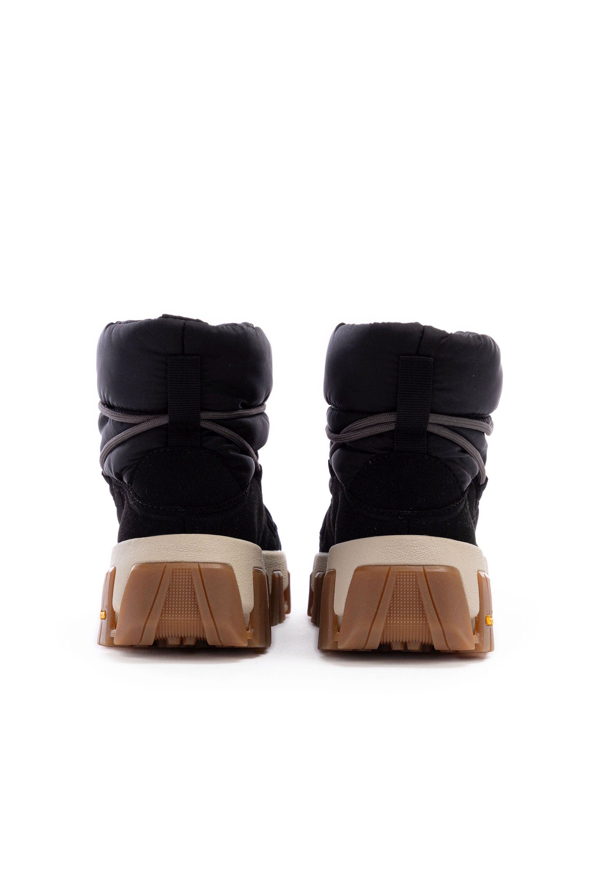 P448 Aspen Boot, Alternate, color, Black