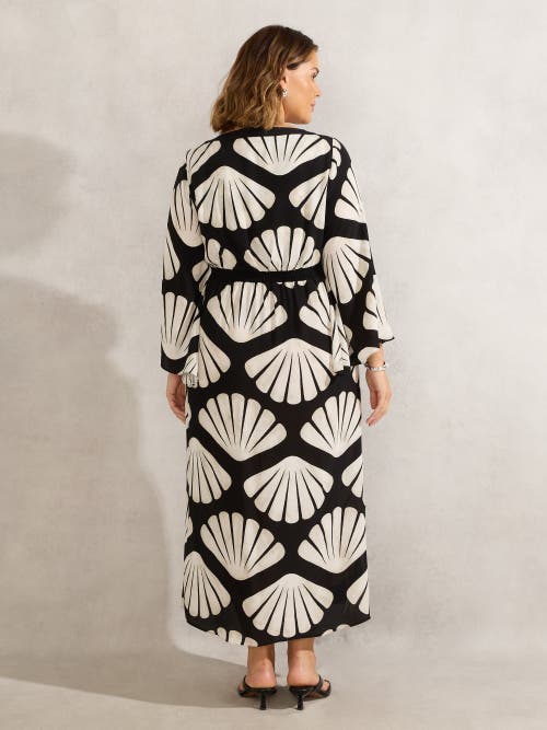 Live Unlimited Shell Print Flared Sleeve V-neck Dress In Multi