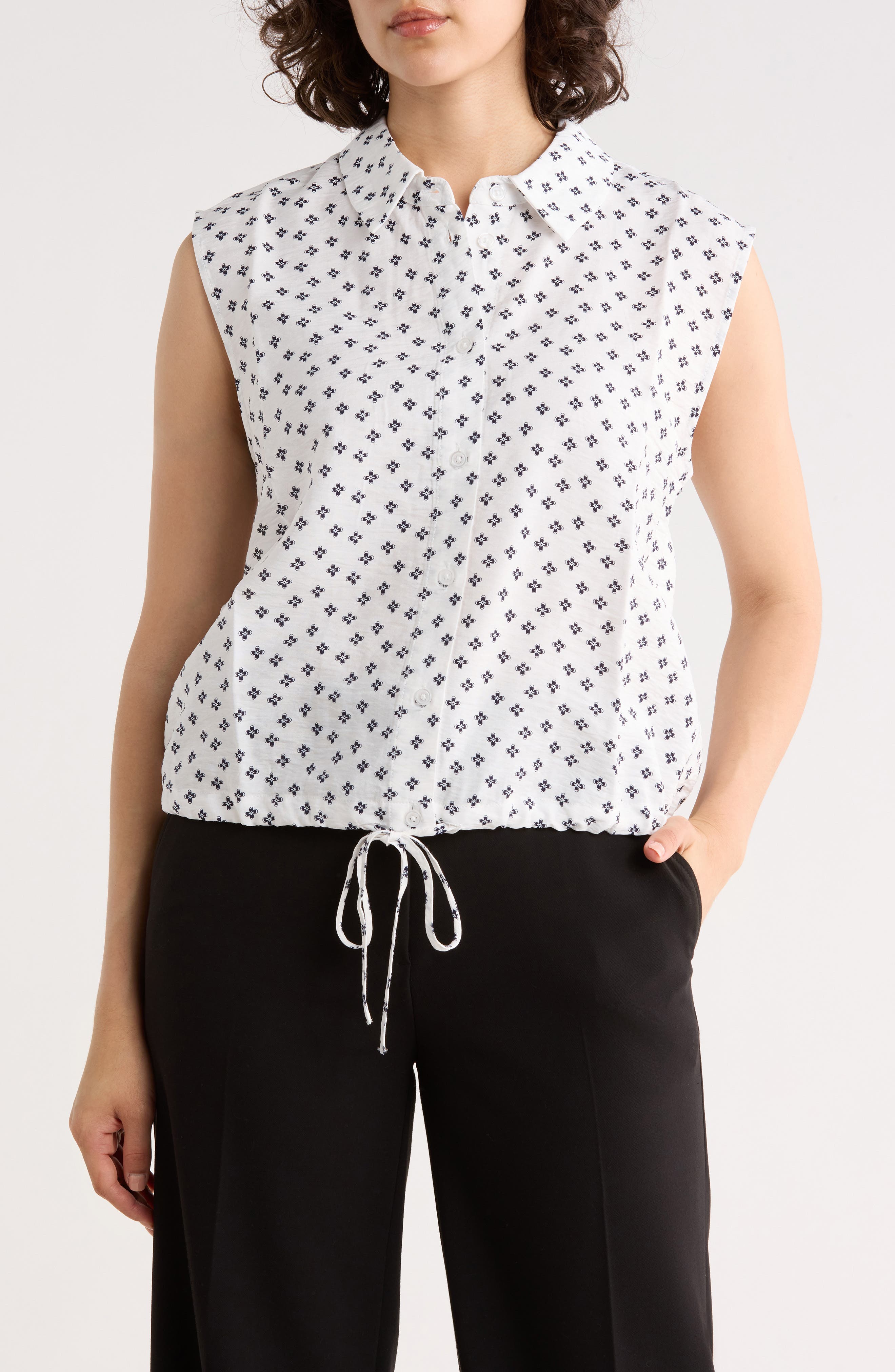 Adrianna Papell Floral Sleeveless Button-Up Top