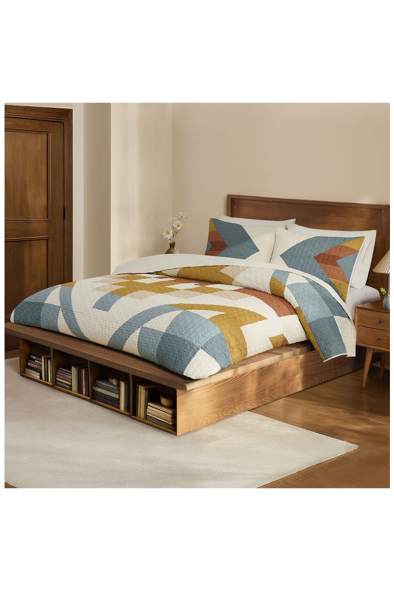 Carico Lake Quilt & Pillow Shams Set, Alternate, color, SILVER BLUE