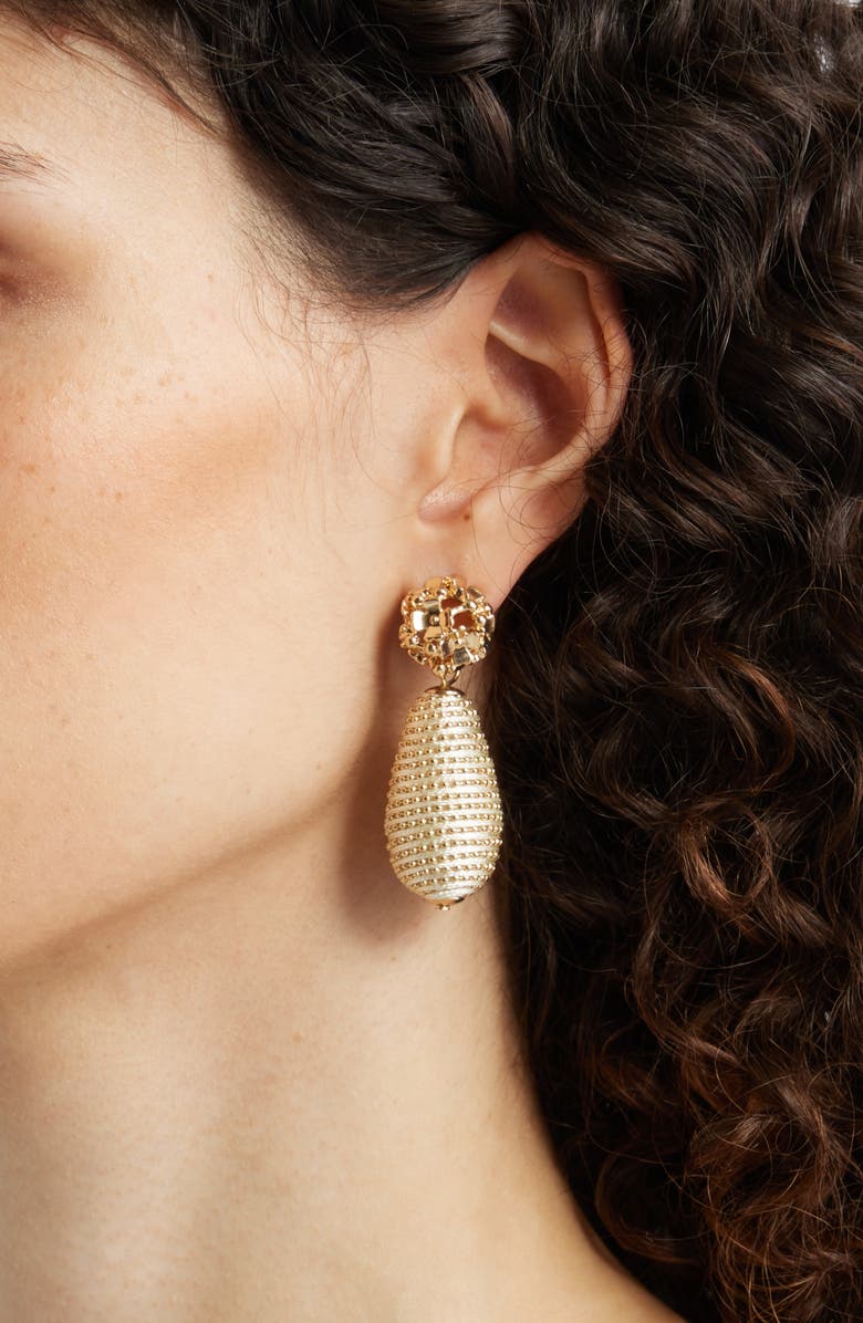 Nordstrom Ball Chain Statement Drop Earrings, Alternate, color, Neutral- Gold