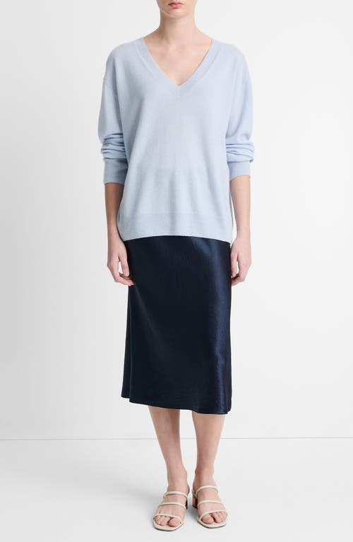 Vince Cashmere & Silk V Neck Sweater In Dark Sky Mist