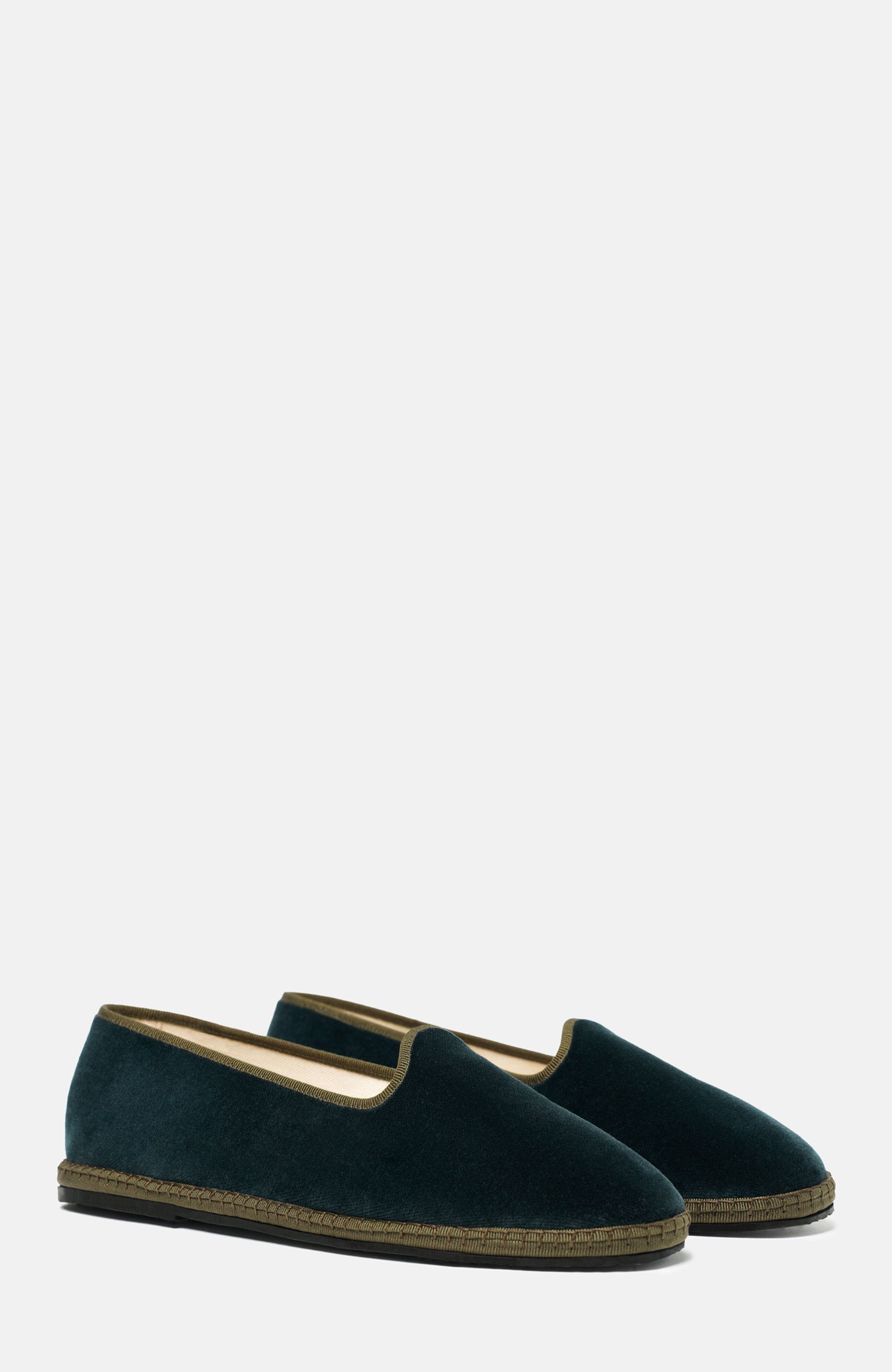 Green - Velvet