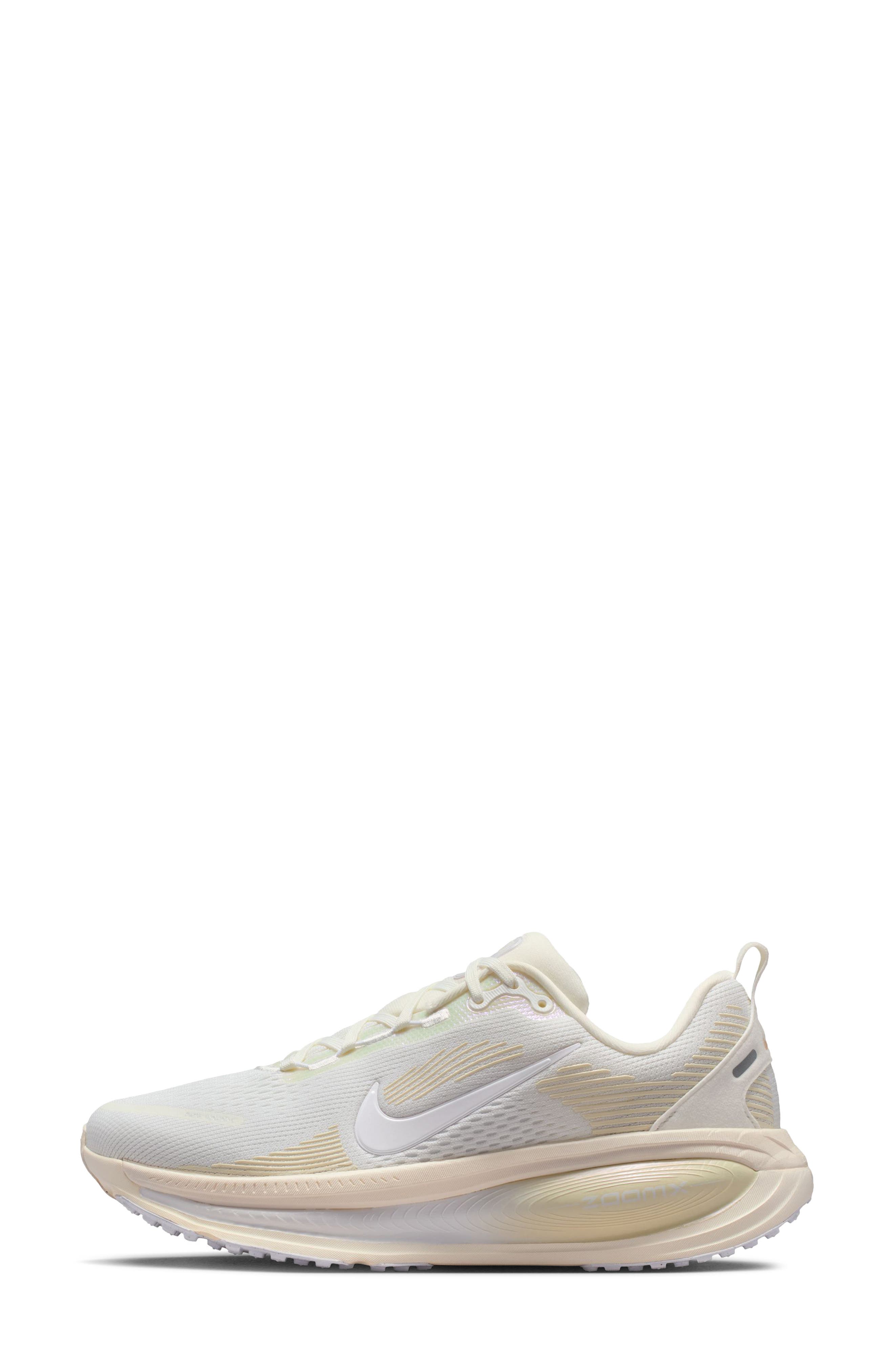 Vomero 18 Running Shoe - image 4