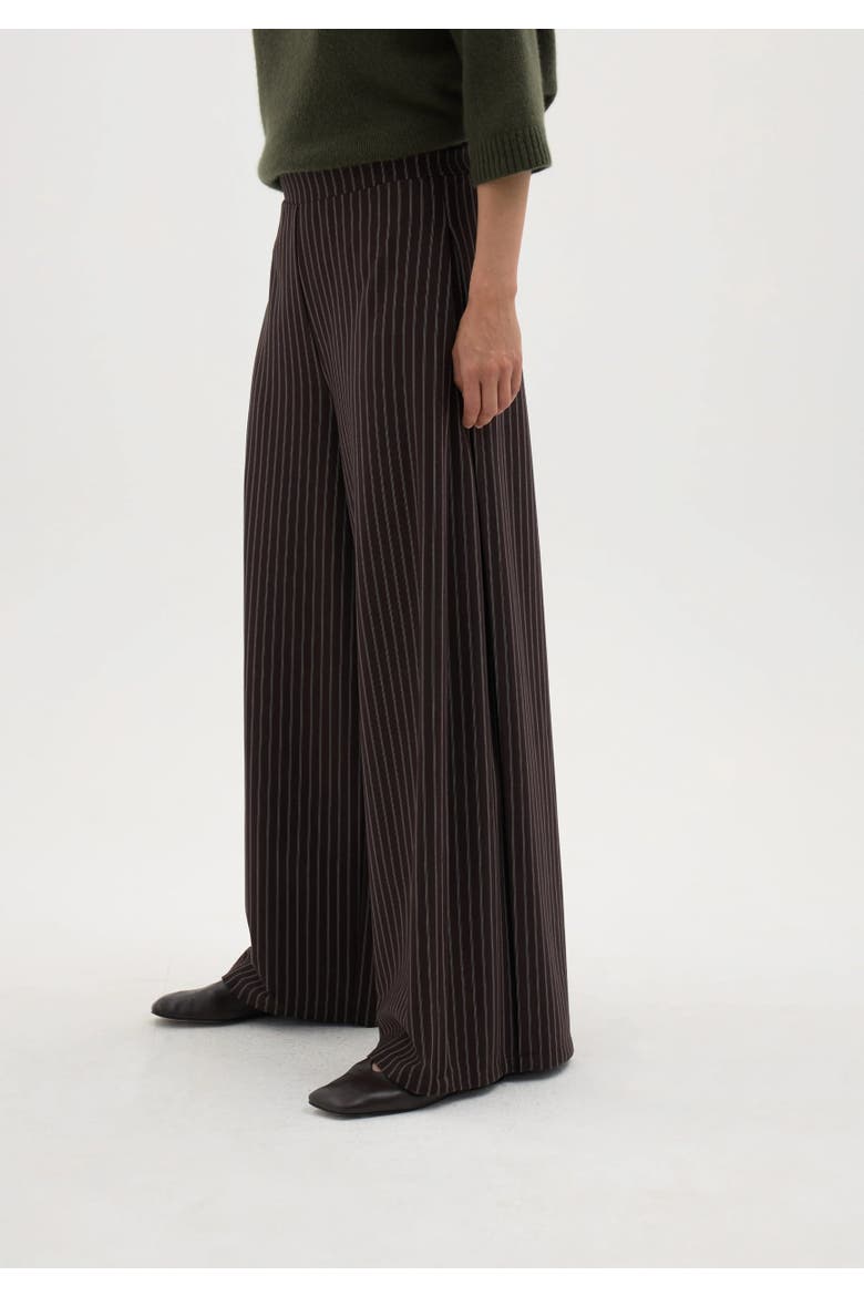 Revyn Side Pleat Wide Leg Trousers, Alternate, color, Dark Brown