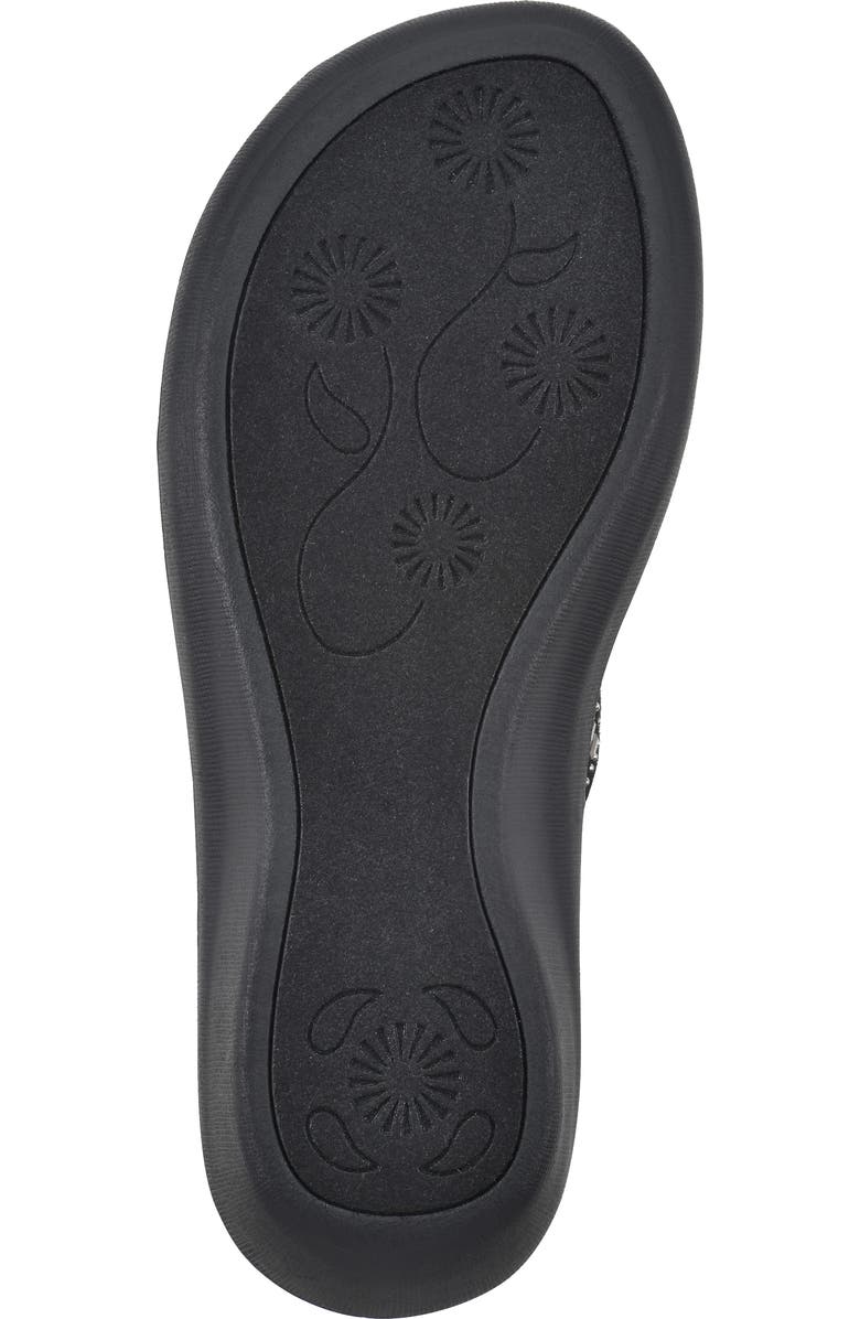 CLIFFS BY WHITE MOUNTAIN Cienna Thong Sandal - Wide Width, Alternate, color, Black Fabric
