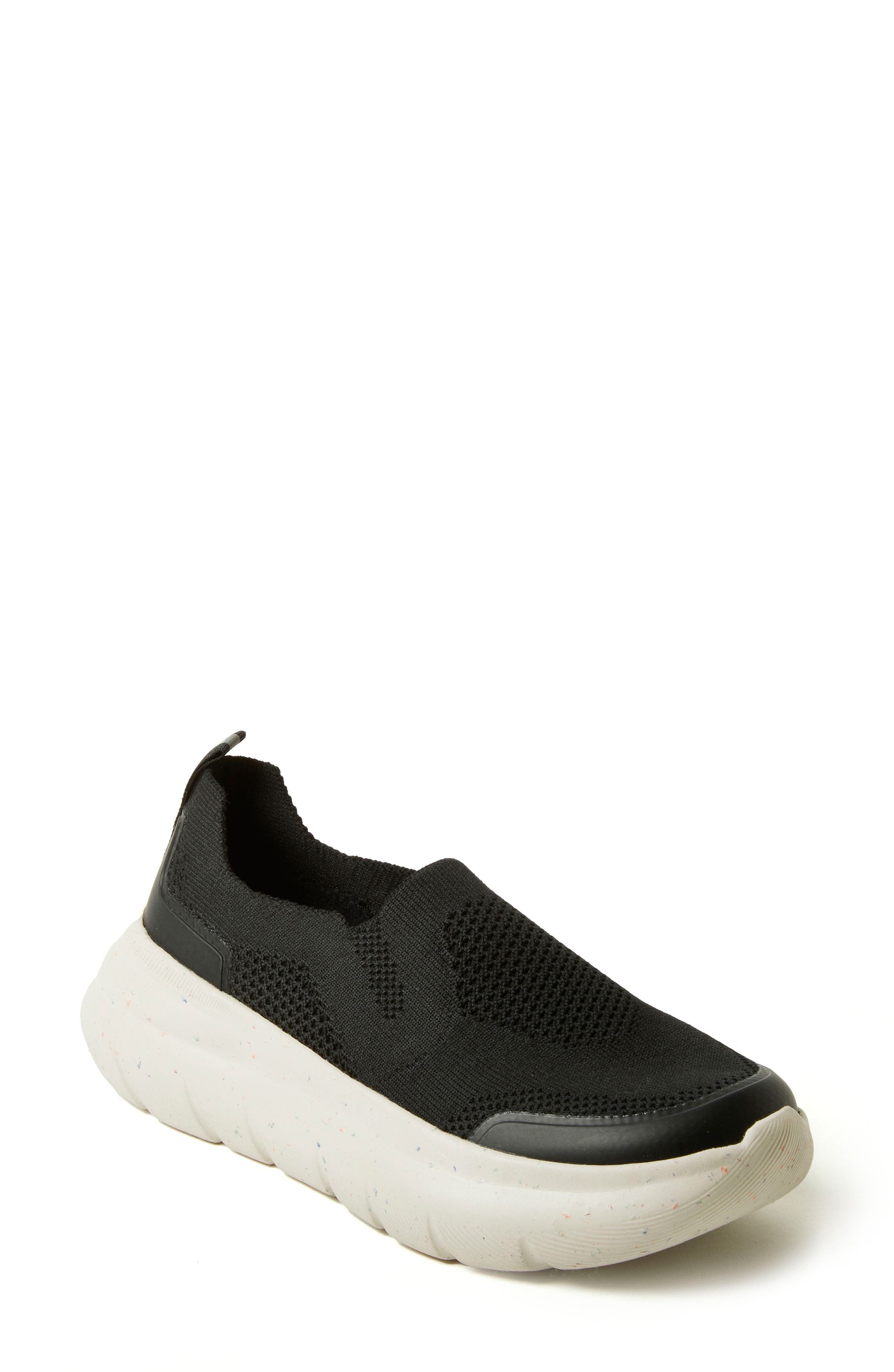 DEARFOAMS Crimson ReGrind Energy Return® Slip-On Sneaker