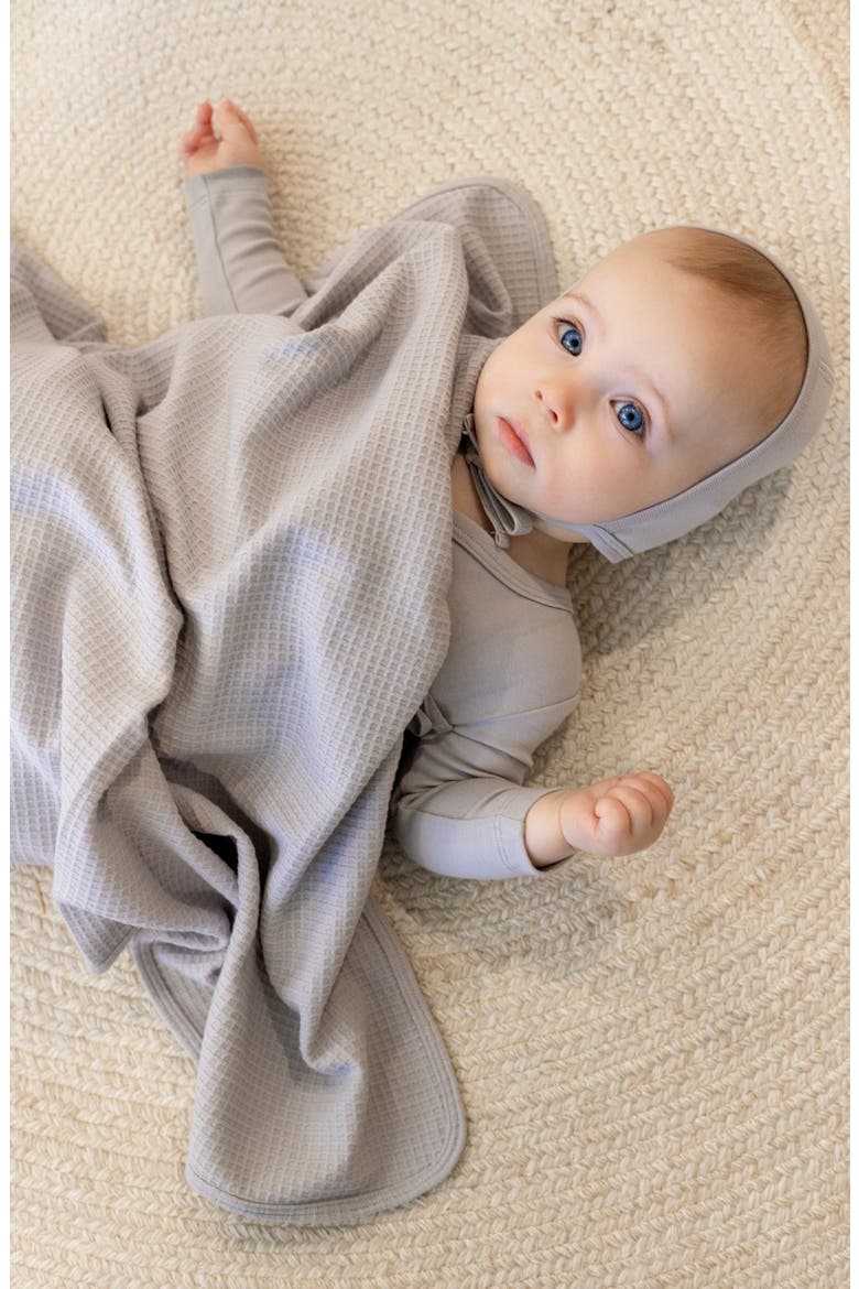 Lil Love Embroidered Waffle Blanket, Alternate, color, Dusty Blue