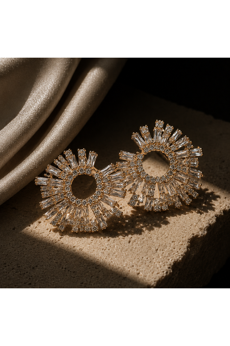 The Heiress Studs, Alternate, color, Gold