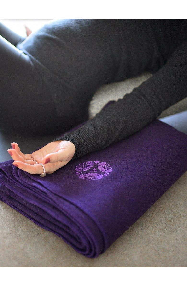 Hugger Mugger Deluxe Wool Yoga Blanket, Alternate, color, Navy