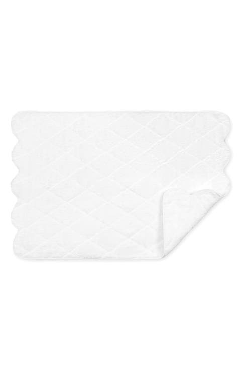 Cairo Scallop Quilted Tub Mat