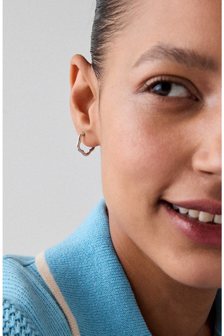 wave huggie hoop earrings, Alternate, color, SILVER