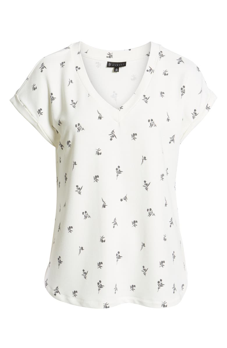 Bobeau Floral Curved Hem Top, Alternate, color, 