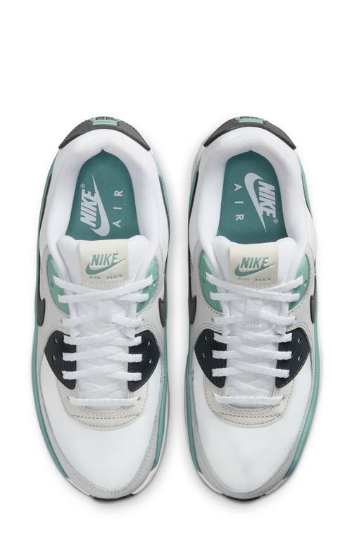 Nike Air Max 90 Lv8 Platform Sneaker