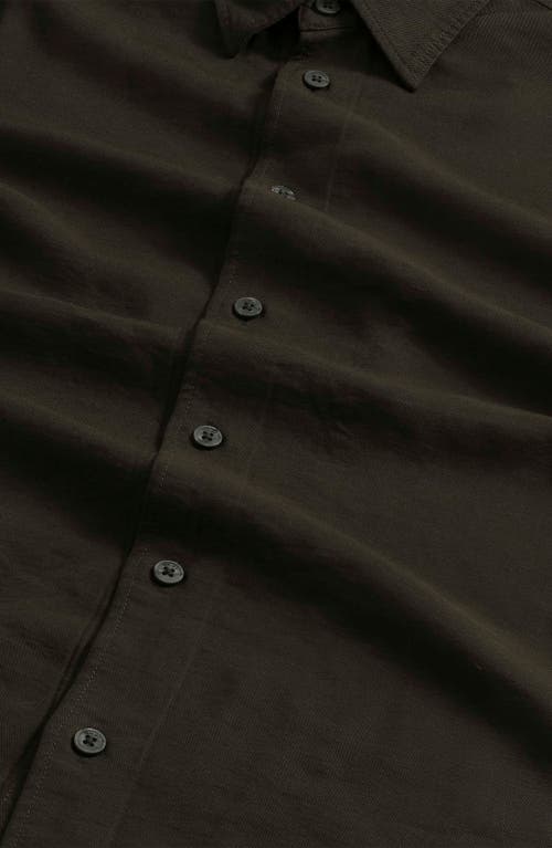 Nn07 Colby Drapey Shirt Dark Army In Brown