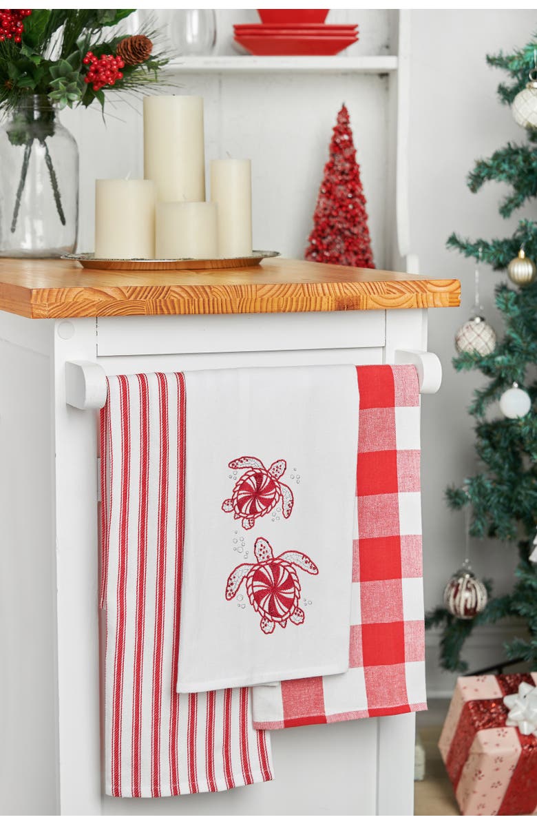C&F Home Peppermint Turtles Towel, Alternate, color, Red
