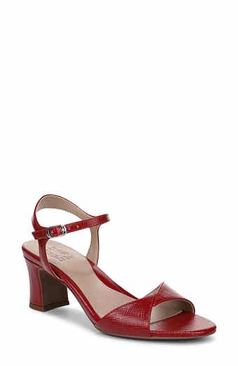 Nyla Sandal