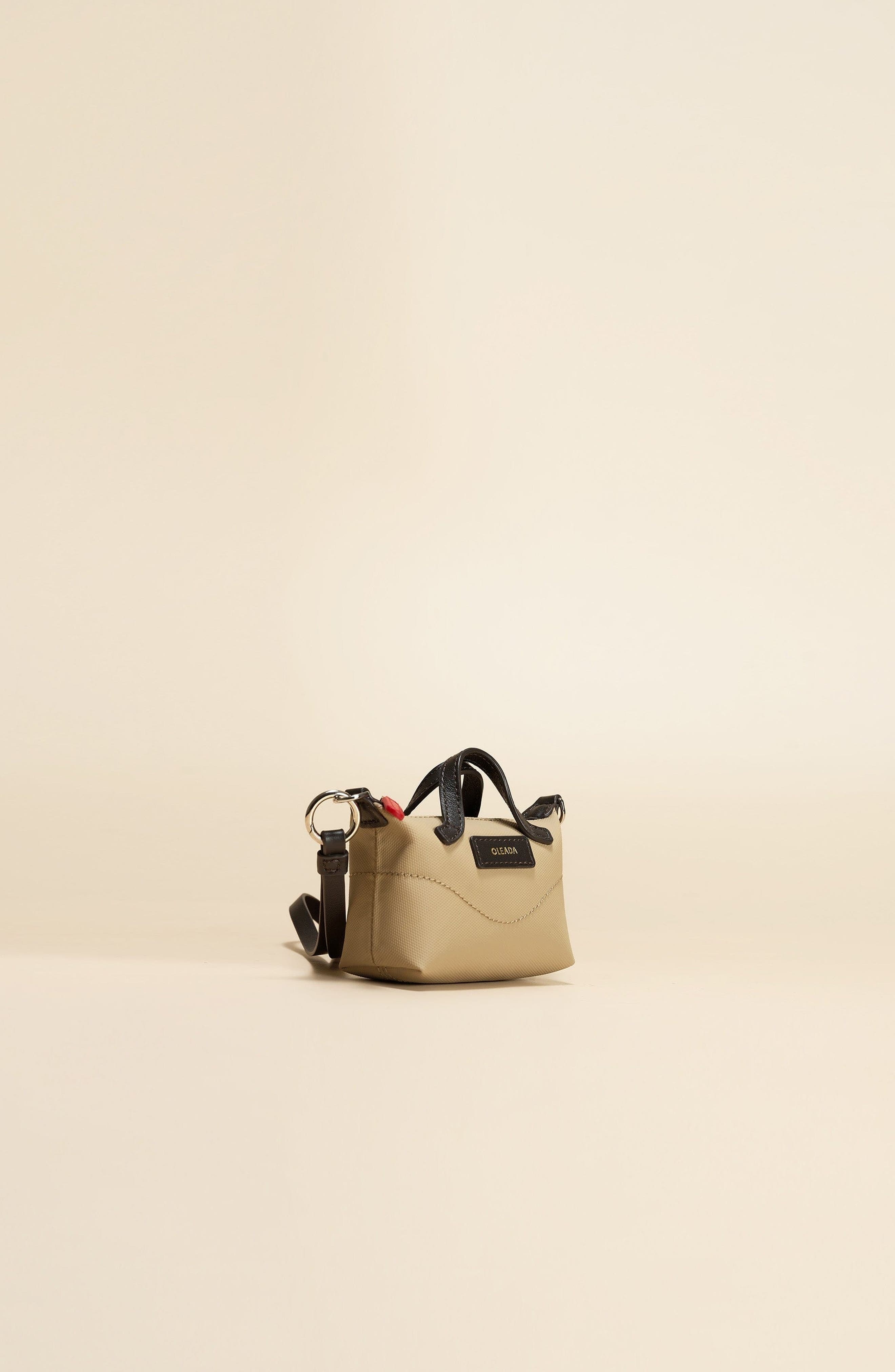 AnyWear AnyDuffle Charm, Alternate, color, Abu Dhabi