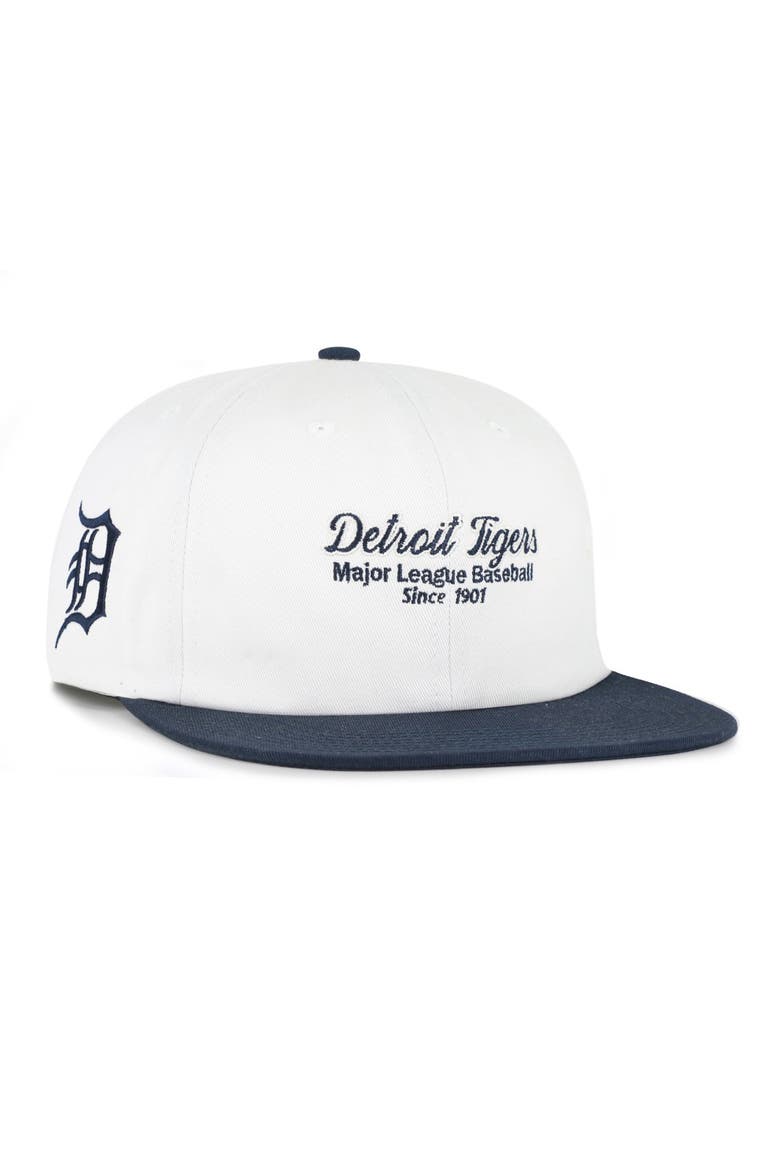 Men's '47 White/Navy Detroit Tigers Script Stack Relaxed Captain Snapback, Main, color, White