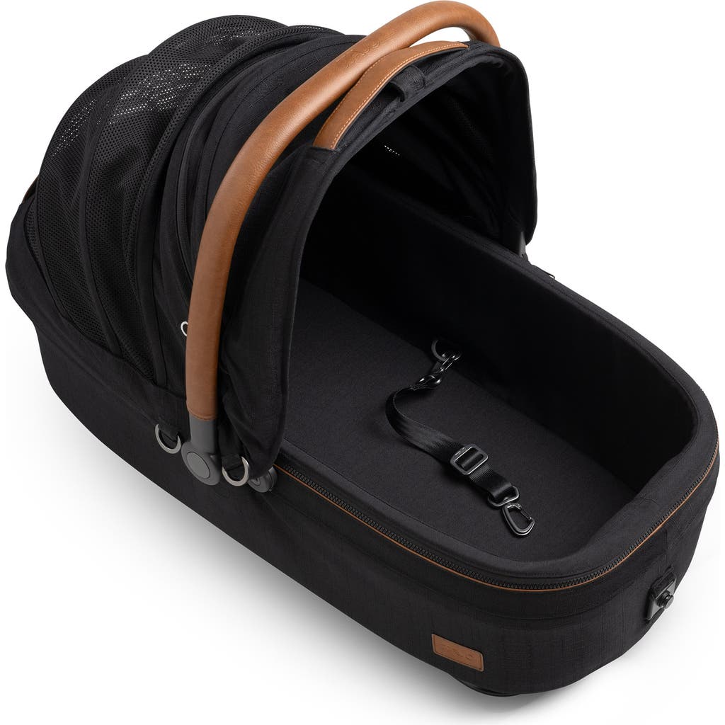 TAVO PETS Maeve™ Medium Rigid Pet Car Seat in Onyx at Nordstrom