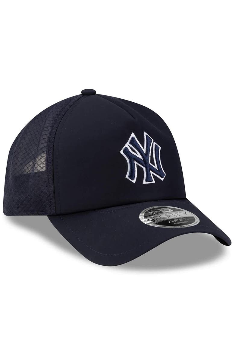 New Era Men's New Era Navy New York Yankees 2026 Batting Practice Apex 9FORTY Adjustable Trucker Hat, Alternate, color, Navy